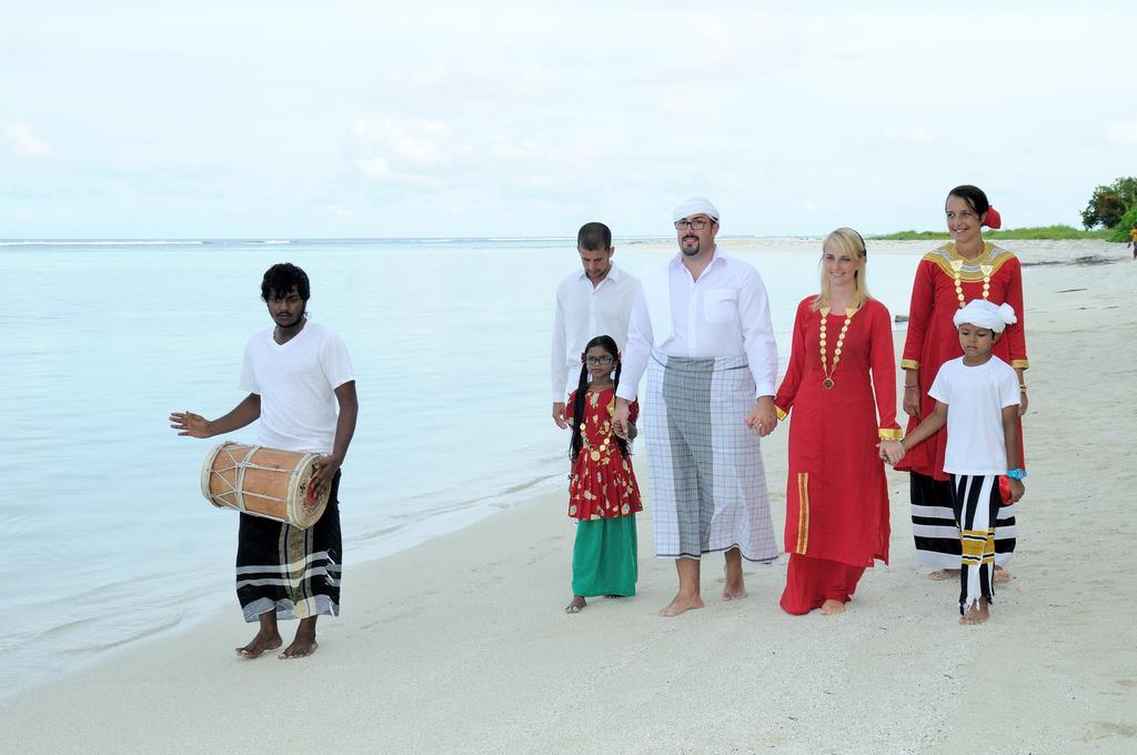 Ariston Dhangethi Inn Exterior photo